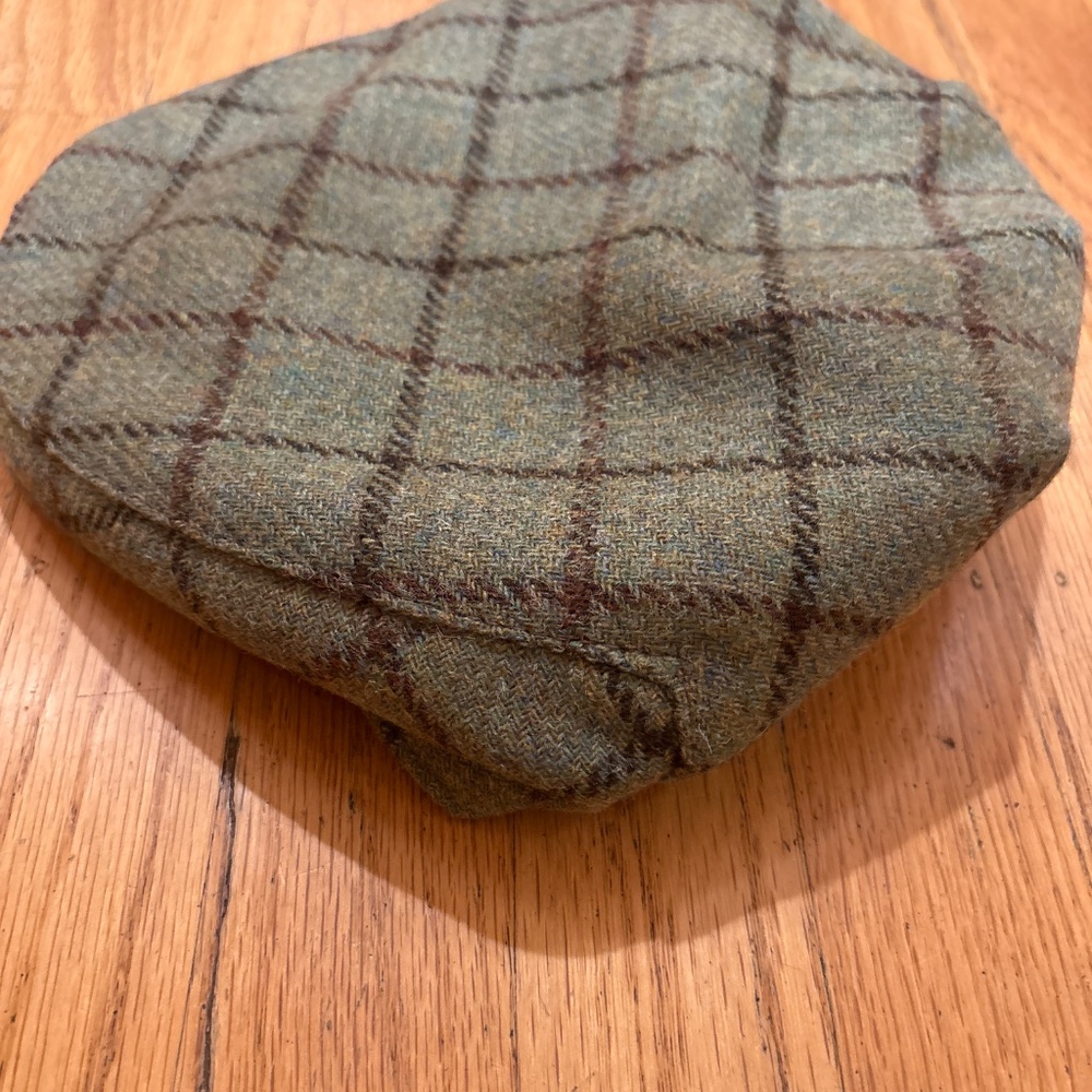 Wool hat/flat cap - Picture 2 of 3